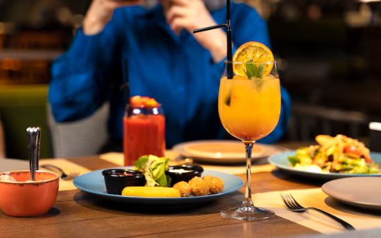 Genussvoll wählen: So finden Sie das richtige Restaurant zum essen, trinken und Verweilen