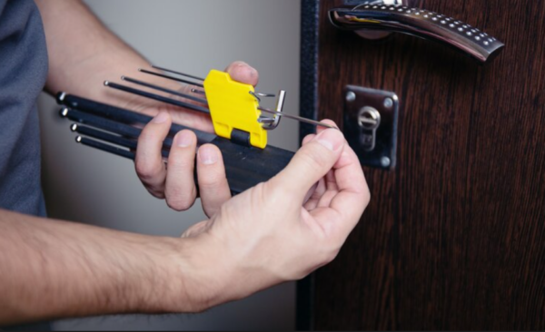 Unverzichtbare Dienstleistungen, die jeder Immobilienbesitzer im Notfall benötigt